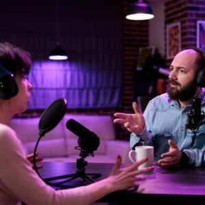 Edición Profesional de Podcasts – Solo Audio | Roofcat Studios